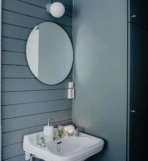 חדר משפחתי נוף להרים, Fjærland Fjordstove Hotell   Huseby Hotelldrift As