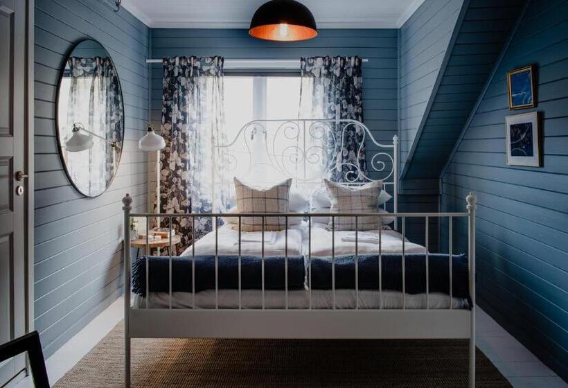 Семейный Номер Вид на Горы, Fjærland Fjordstove Hotell   Huseby Hotelldrift As