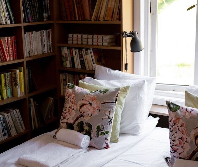 חדר סטנדרט מיטה זוגית, Fjærland Fjordstove Hotell   Huseby Hotelldrift As