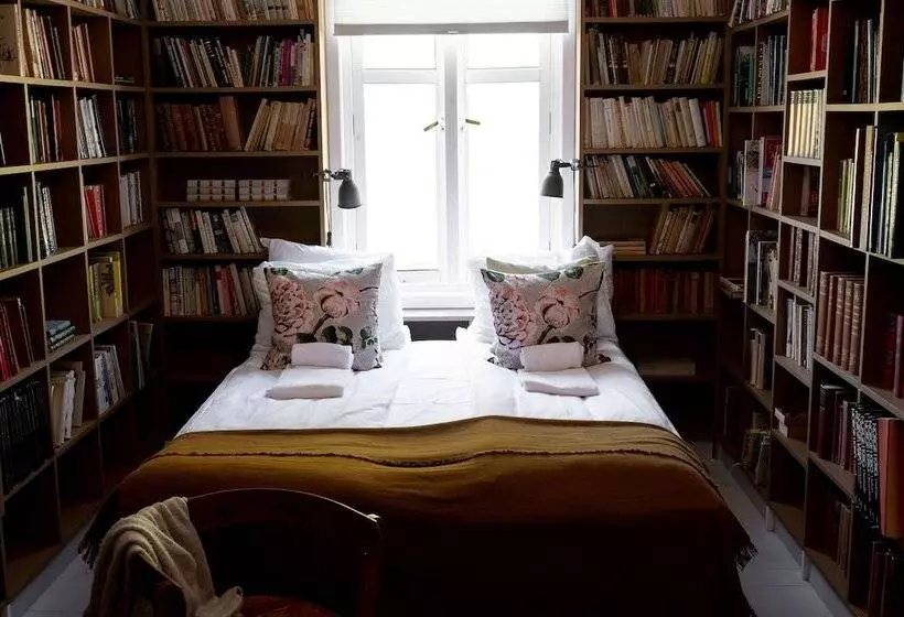 ダブルベッドスタンダードルーム, Fjærland Fjordstove Hotell   Huseby Hotelldrift As