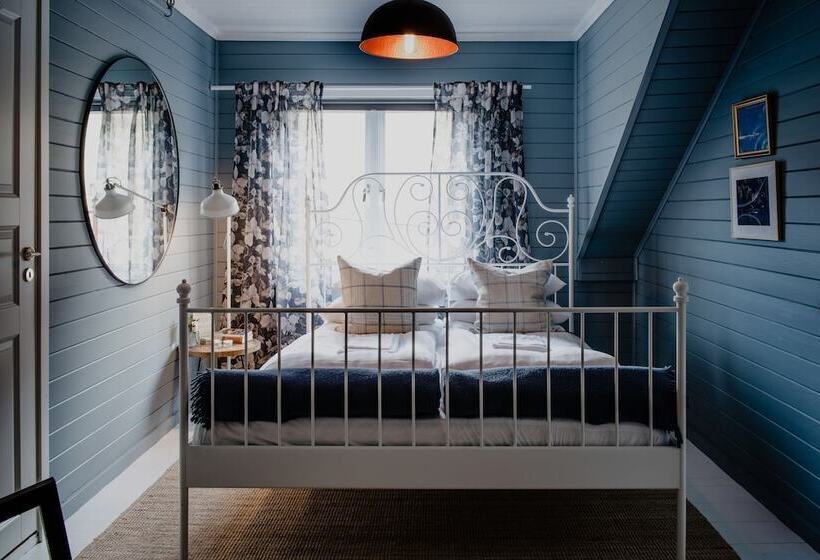 חדר משפחתי נוף להרים, Fjærland Fjordstove Hotell   Huseby Hotelldrift As