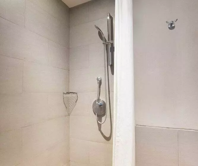 Suite, Batiqa Hotel Cirebon