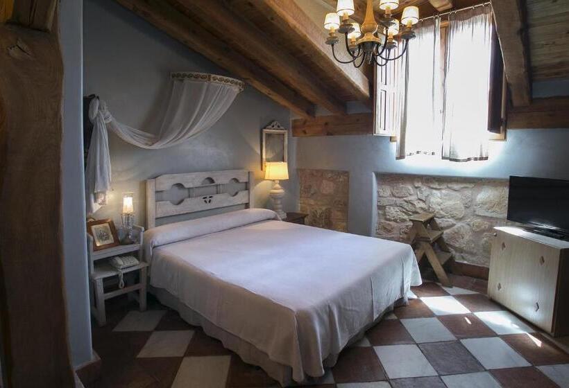 Quarto superior, Boutique Hoces Del Duraton
