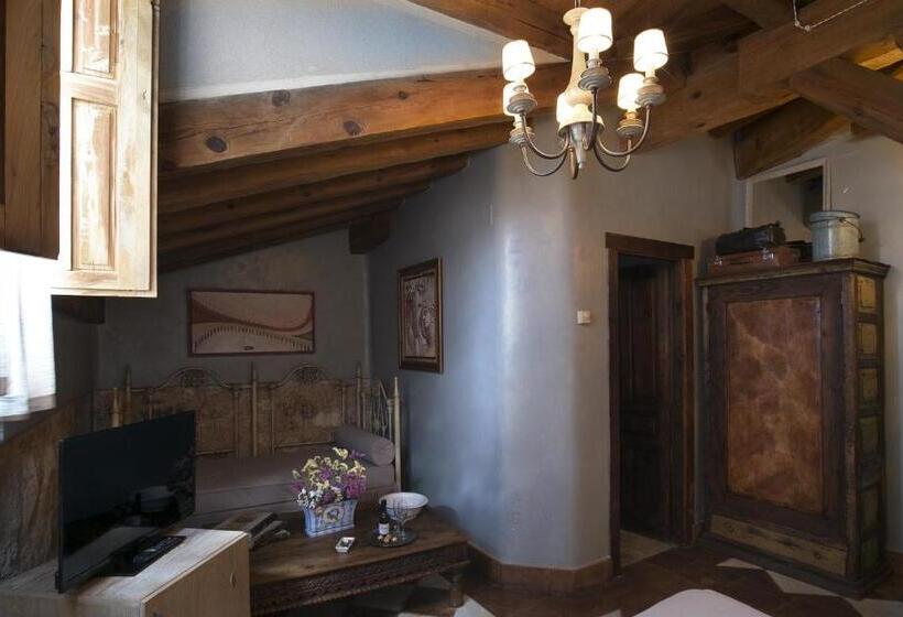 Quarto superior, Boutique Hoces Del Duraton