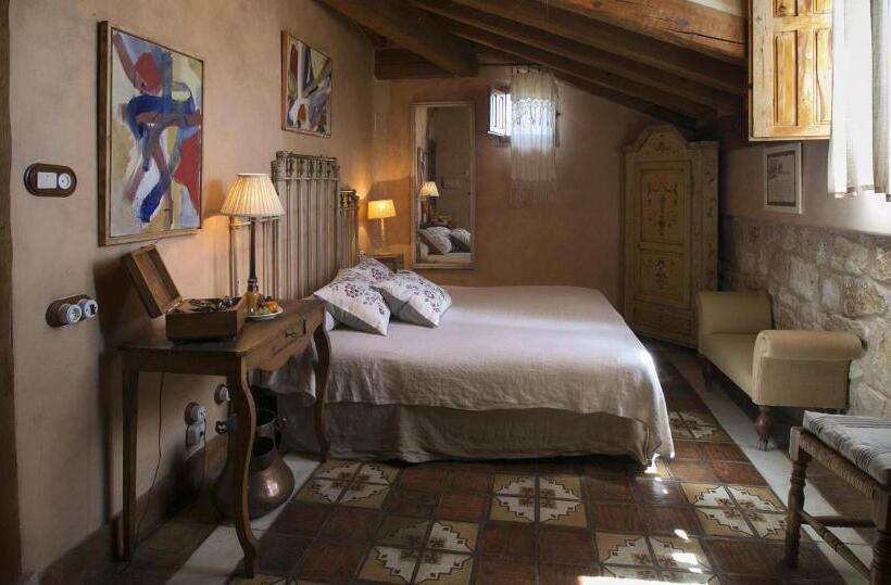 Quarto superior, Boutique Hoces Del Duraton