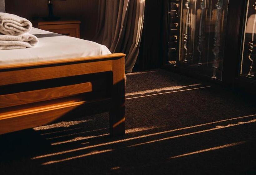 اتاق استاندارد, Chateau Kvareli