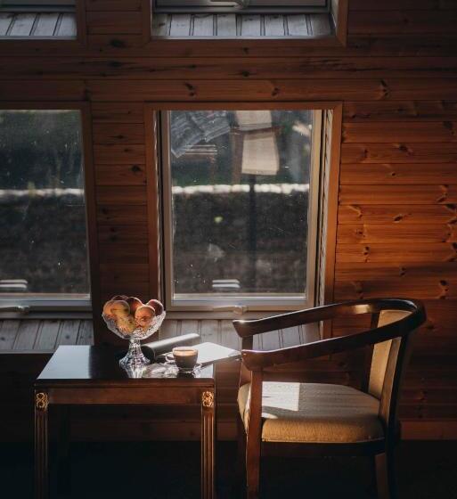 اتاق لوکس, Chateau Kvareli