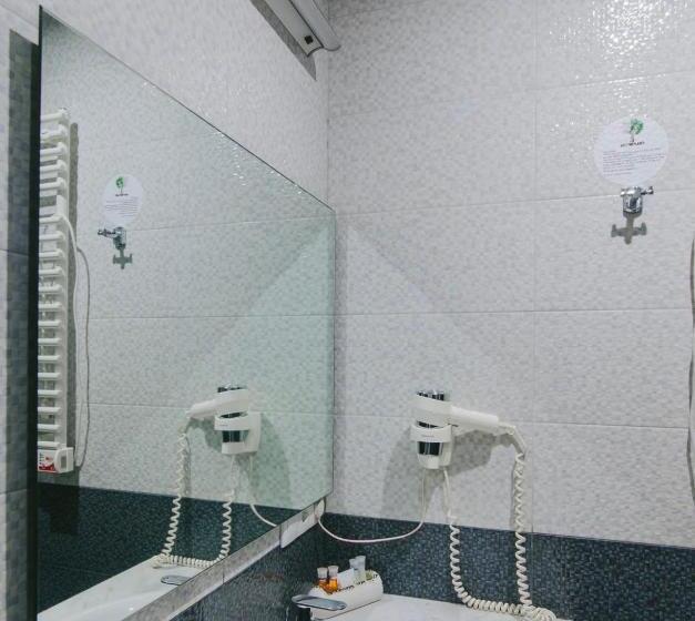 اتاق لوکس, Chateau Kvareli