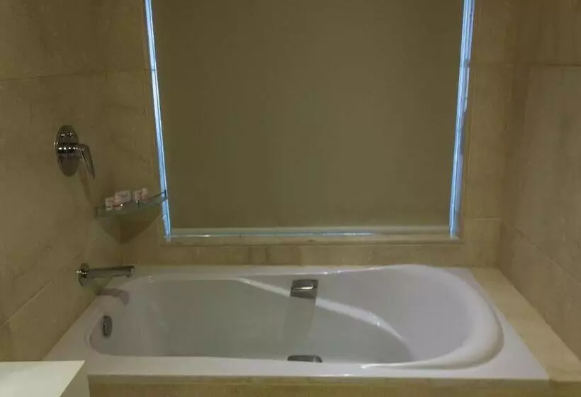 اتاق اجرایی, Diana Heights Luxury