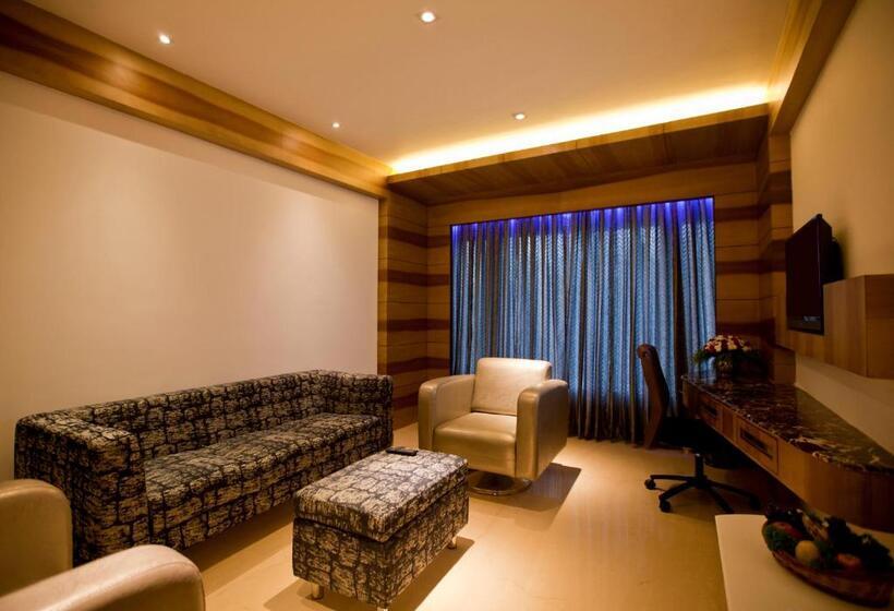 豪华套房, Diana Heights Luxury