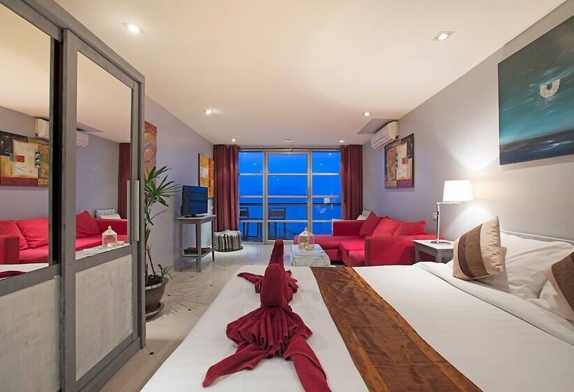 اتاق لوکس با چشمانداز دریا, Enjoy Beach