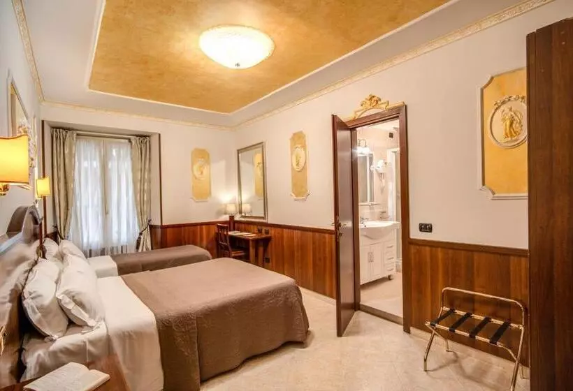 חדר סטנדרט לשלושה, Nakissa Inn