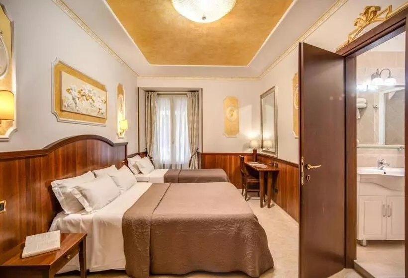 חדר סטנדרט לשלושה, Nakissa Inn