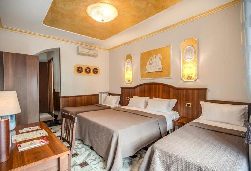 اتاق استاندارد چهار تخته, Nakissa Inn