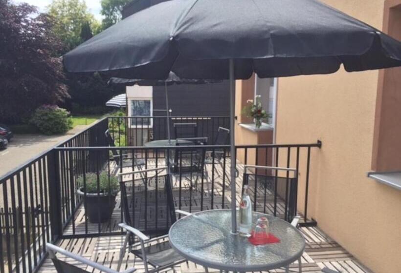 اتاق استاندارد سه نفره, Platinium