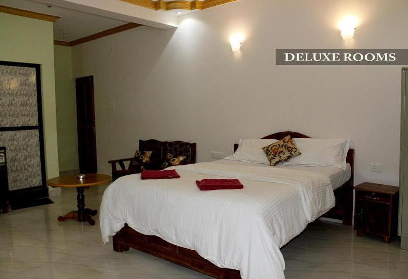 带阳台的豪华间, Pritams Cottages Guest House