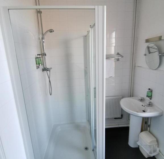 Номер Стандарт Индивидуальный, Stonehenge Inn & Shepherds Huts