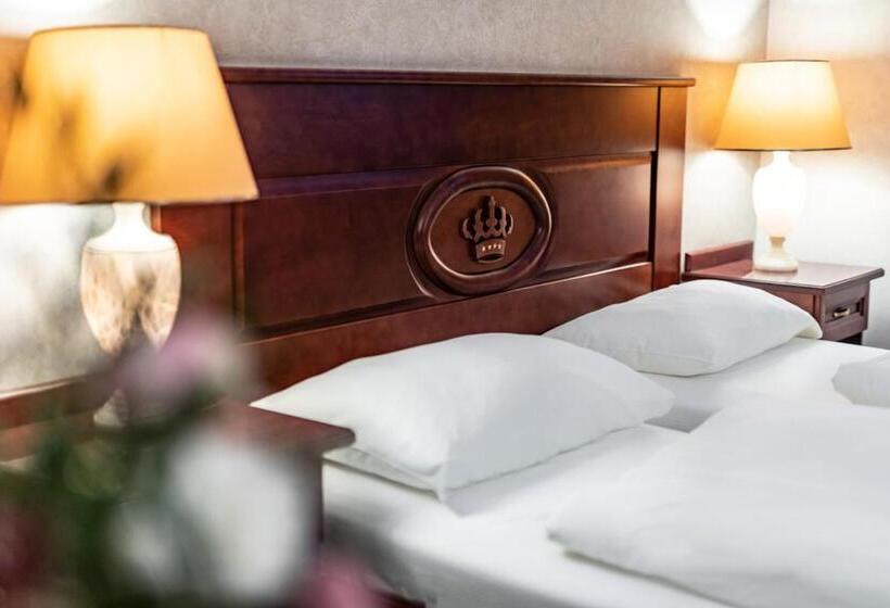 Классический Номер, Windsor W Jachrance