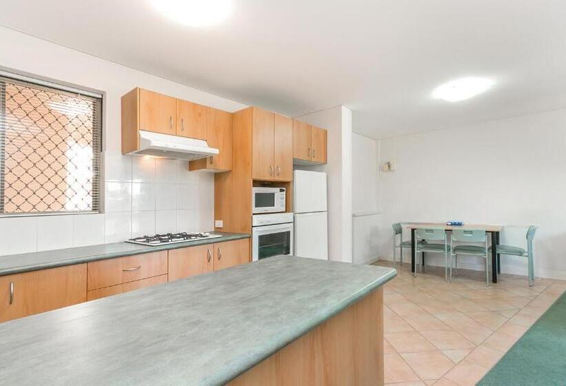 דירת שני חדרים, Great Eastern Motor Lodge