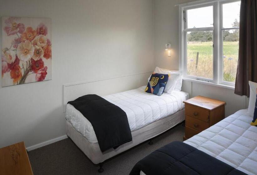 带2个卧室的公寓, U Studios Masterton