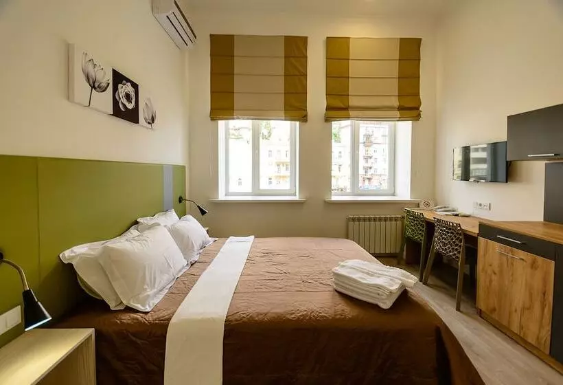 Standard-huone Kaupunkinäkymä, Partner Guest House Baseina