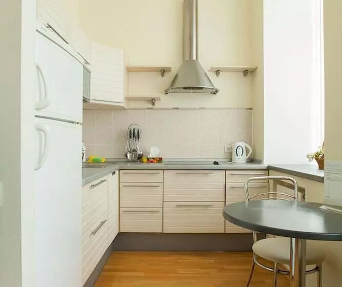 Standard-studio, Partner Guest House Baseina