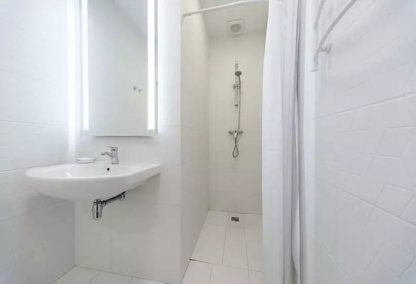 Comfort-huoneisto 1 Makuuhuone, Partner Guest House Baseina