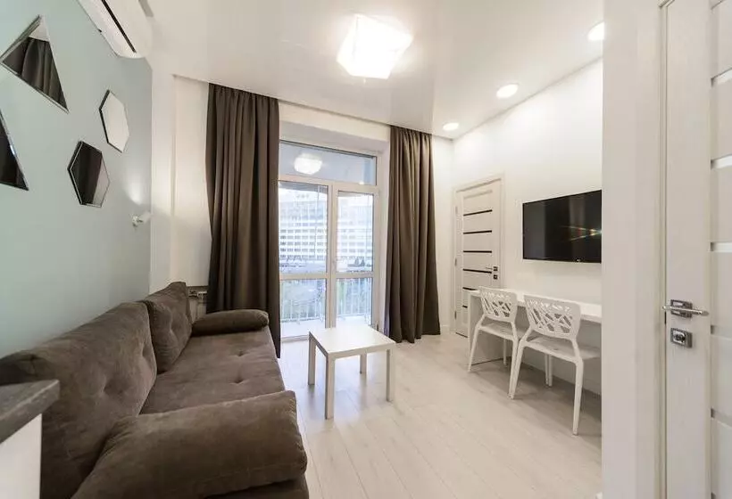 Comfort-huoneisto 1 Makuuhuone, Partner Guest House Baseina