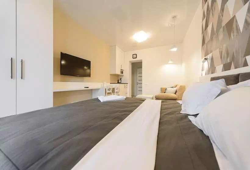 Standard-studio Kaupunkinäkymä, Partner Guest House Baseina