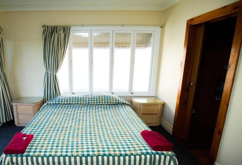 غرفة قياسية سرير كينج, Brisbane Manor