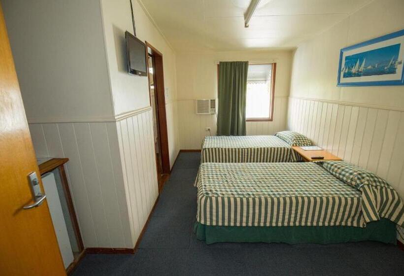 غرفة قياسية, Brisbane Manor