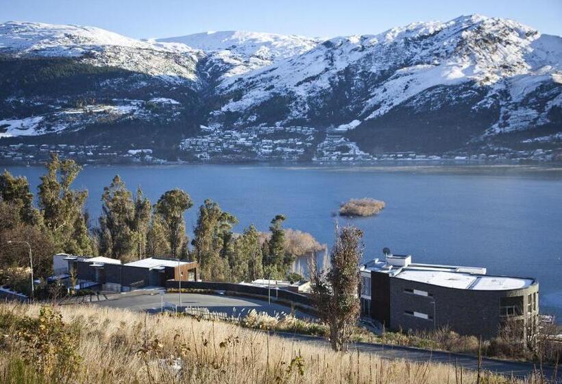 דירת פנטהאוז 1 חדרי שינה, Queenstown Village Apartments