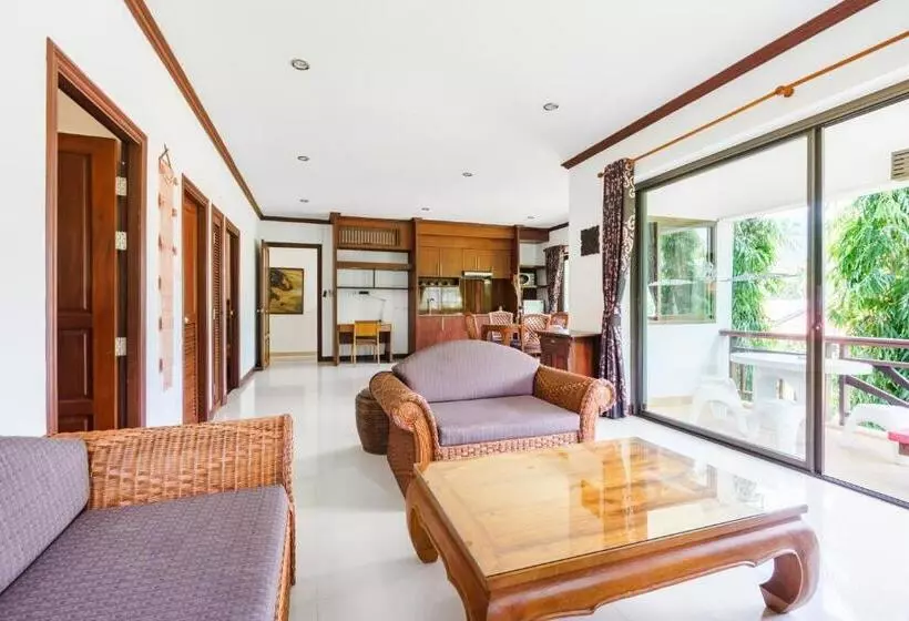 2 Bedroom Apartment