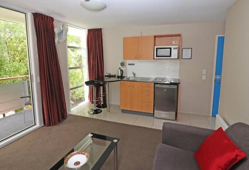 آپارتمان 1 خوابه, Sumner Bay Motel