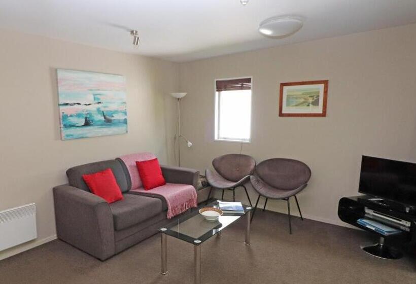 آپارتمان 1 خوابه, Sumner Bay Motel