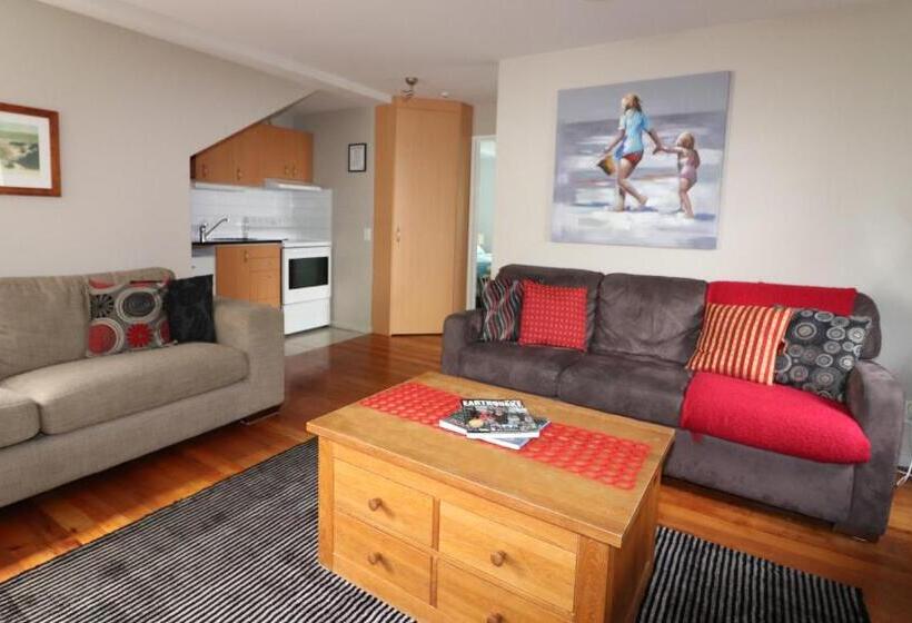 آپارتمان 2 خوابه, Sumner Bay Motel