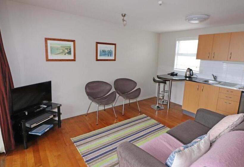 آپارتمان 1 خوابه, Sumner Bay Motel