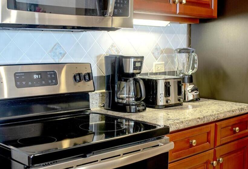 سوییت با چشمانداز دریا, The Villas At Simpson Bay Resort