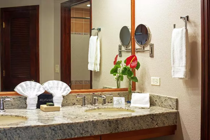 سوییت جونیور با چشم‌انداز دریا, The Villas At Simpson Bay Resort