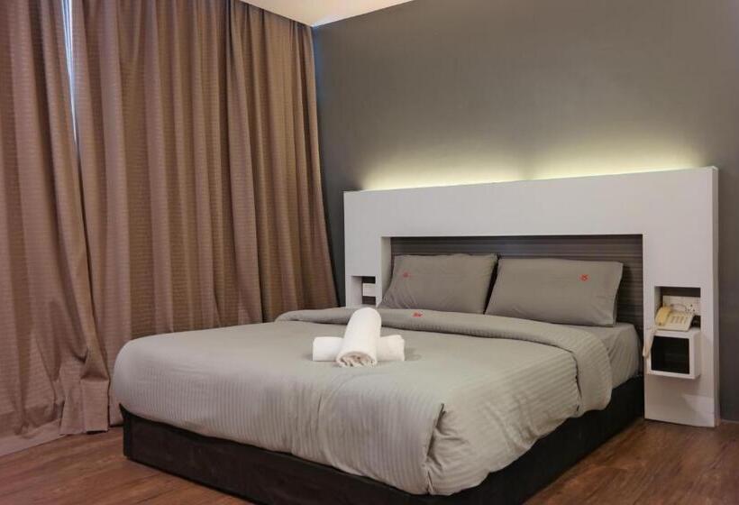 Номер Deluxe, Summer Oscar Boutique