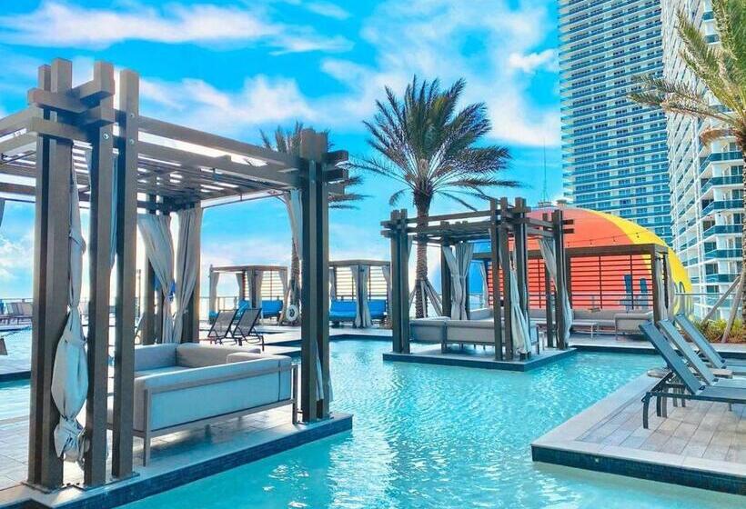 جناح سوبيريور مطل علي البحر, Dramatic Ocean View At Hyde Resort And Residences