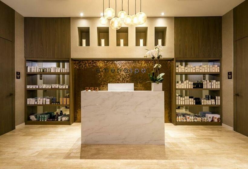 جناح سوبيريور مطل علي البحر, Dramatic Ocean View At Hyde Resort And Residences