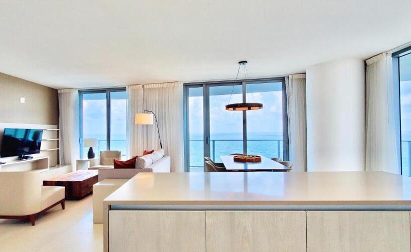 جناح سوبيريور مطل علي البحر, Dramatic Ocean View At Hyde Resort And Residences