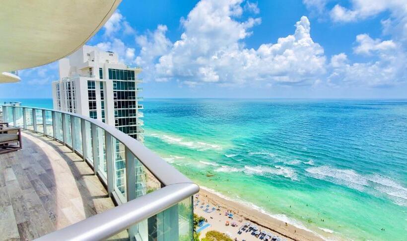 Люкс Superior Вид на Море, Dramatic Ocean View At Hyde Resort And Residences