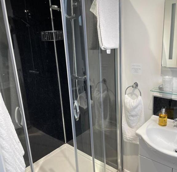 Люкс Deluxe Кровать Кинг, Nythfa Guest House