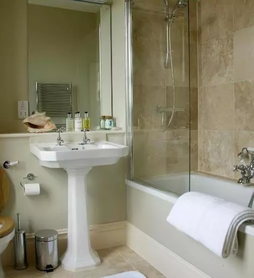 デラックスルーム, Overtown Manor Bed And Breakfast