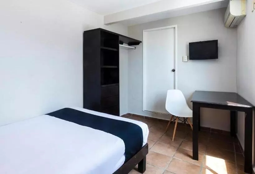 エコノミールーム, Boca Inn Hotel & Suites