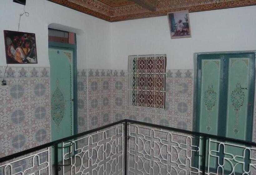 Quarto standard, Aday