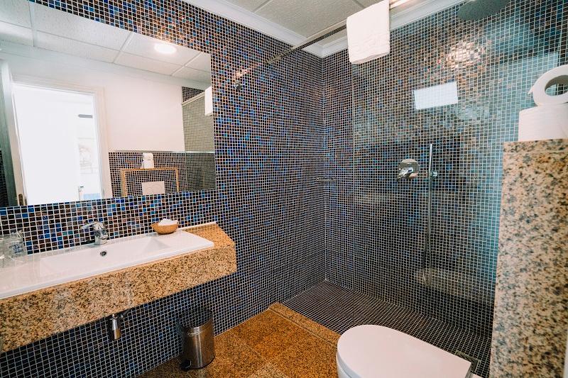 غرفة قياسية, Areaone Miyazaki