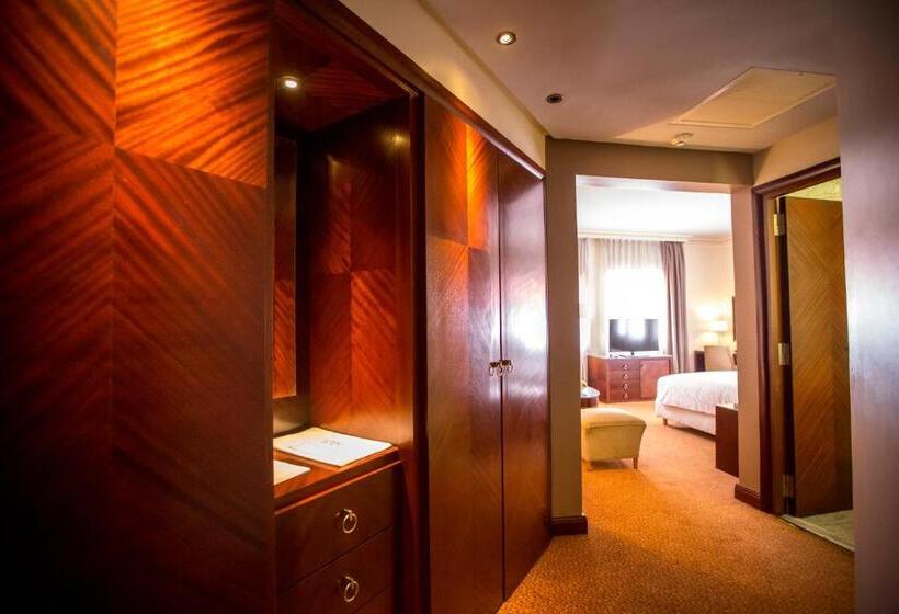 Люкс Superior, Atlantic Agdal